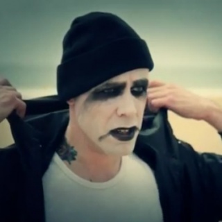 Henric de la Cour - 'Grenade' (���������)